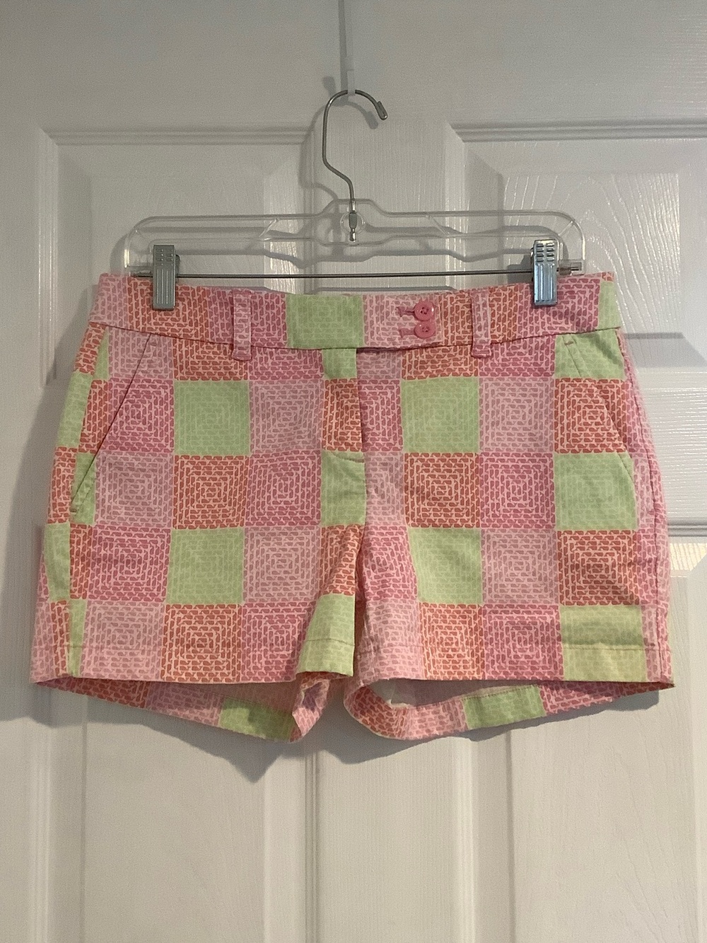VINEYARD VINES Women’s Pastel Whale Patchwork Preppy Coastal Beachy Shorts 4